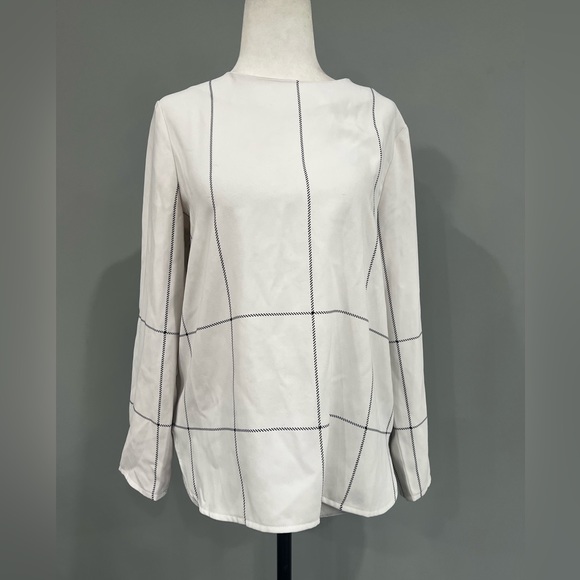 Choice Long Sleeve Top - Picture 2 of 13